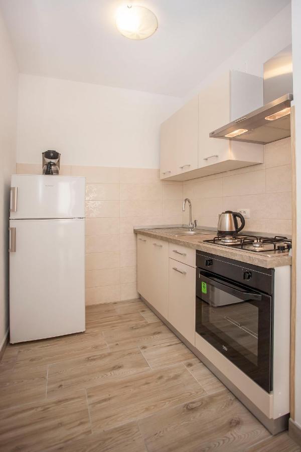 Apartmani Dragica Rovinj Exterior foto