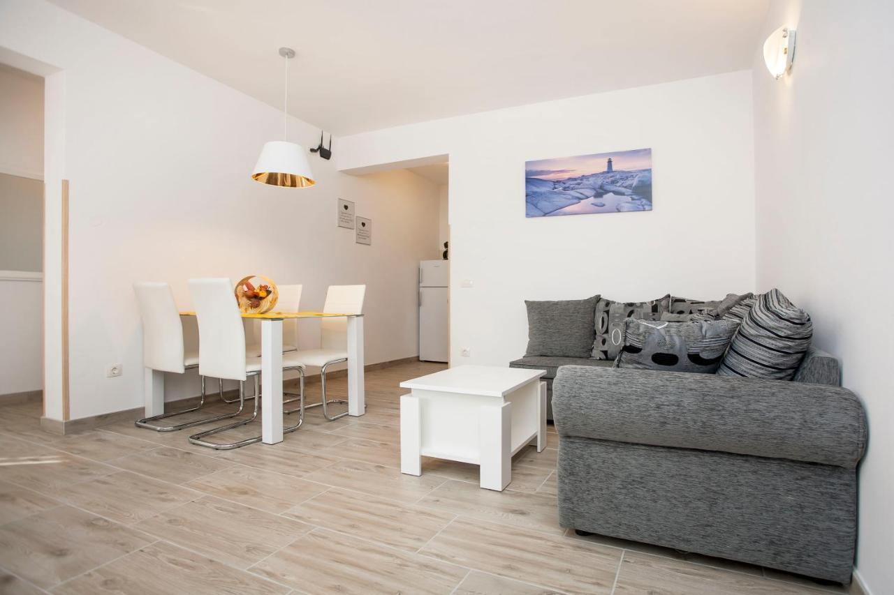 Apartmani Dragica Rovinj Exterior foto